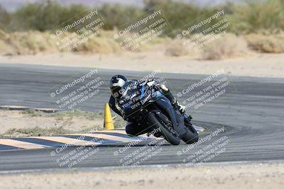 media/Nov-16-2025-Race Pace (Sun) [[8c5fa54630]]/Non Verified Riders (1st 20 Minutes)/2-Turn 10 (1010am)/